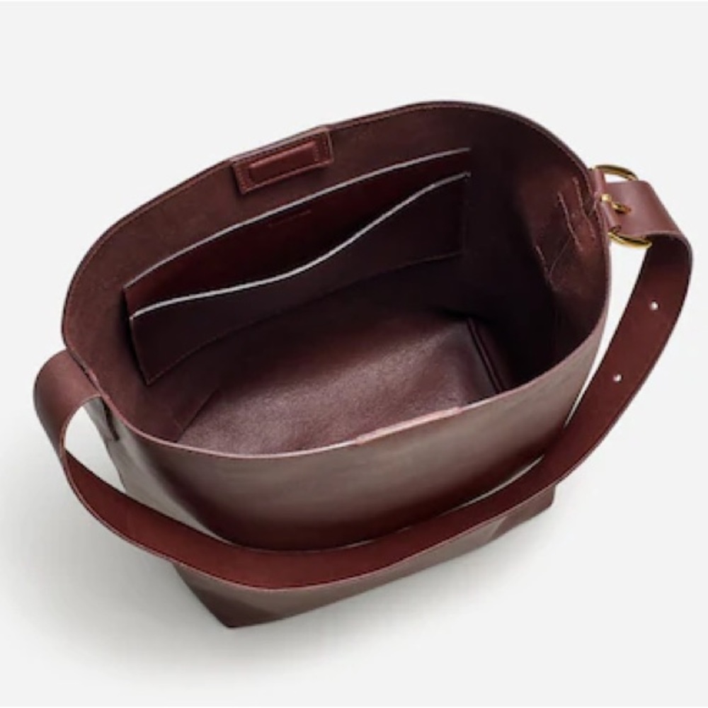 Madewell Chocolate Brown Leather Crossbody Tote with Gold Hardware - Picture 5 of 9